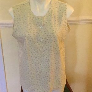 Palm Harbour ladies top. Floral print